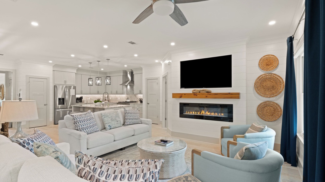 Photo of Livingroom in Demere Park