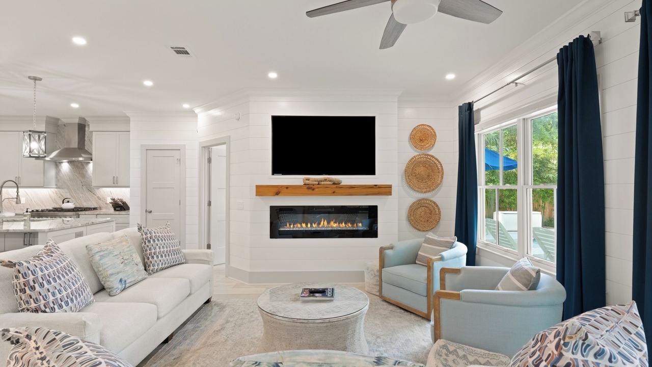 Photo of Livingroom in Demere Park