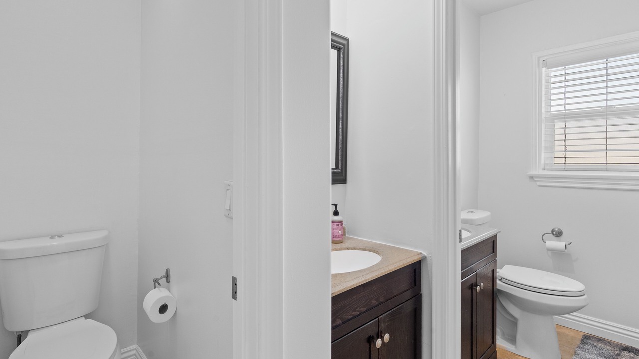 Photo of Bathroom in Burbank