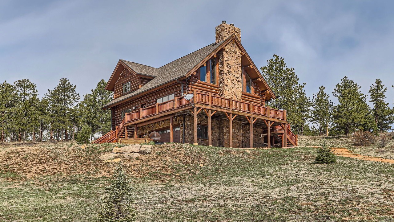 Photo of Outdoor in Lyons