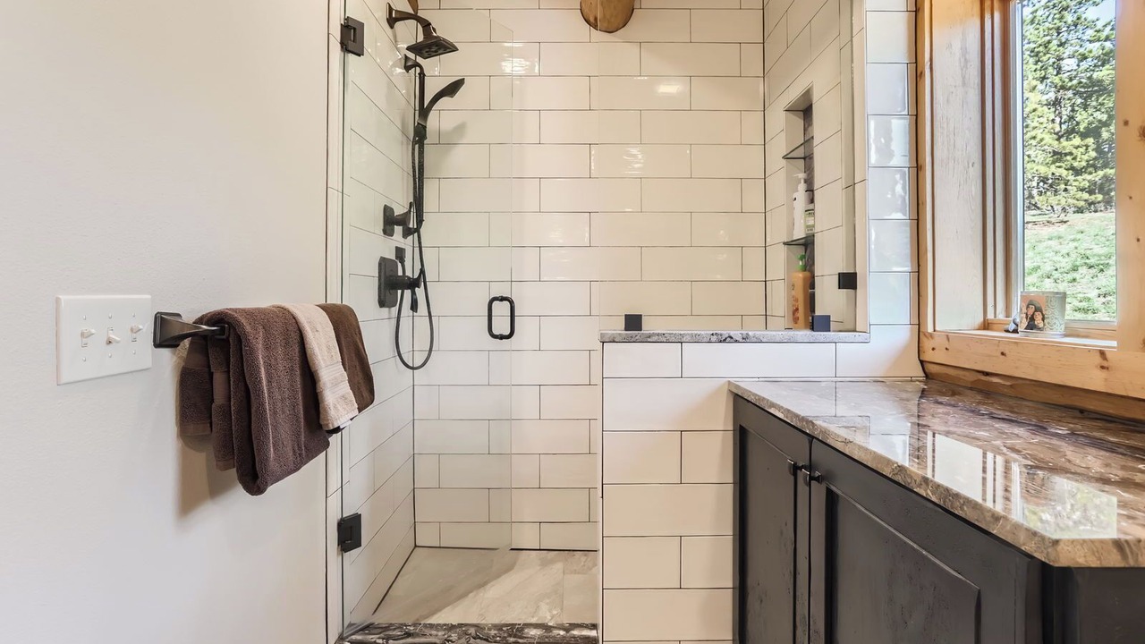 Photo of Bathroom in Lyons
