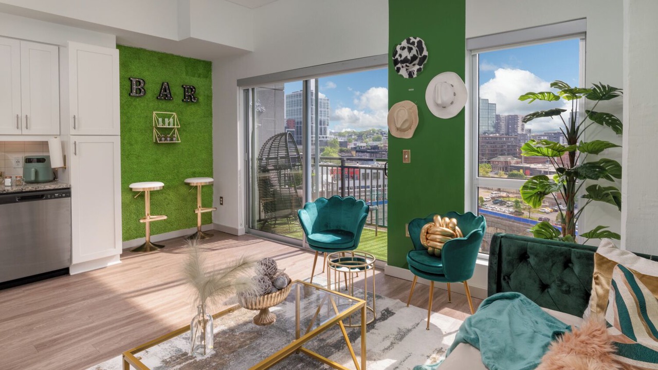 Photo of Livingroom in Rutledge Hill