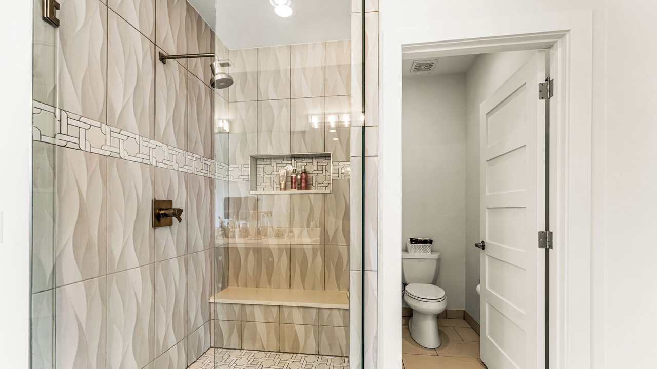Photo of Bathroom in University Park