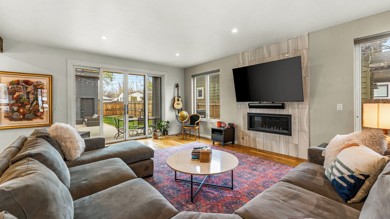 Photo of Livingroom in University Park