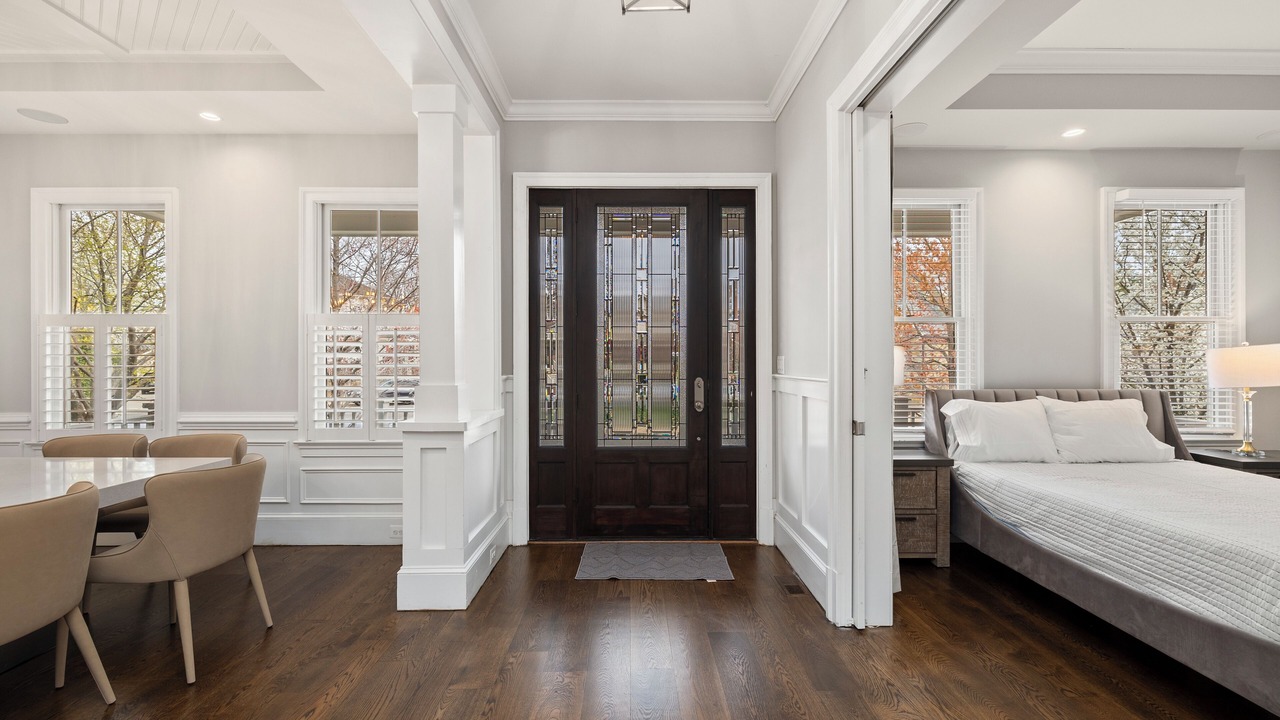 Photo of Bedroom in Virginia Square