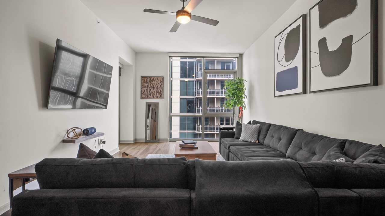 Photo of Livingroom in Uptown