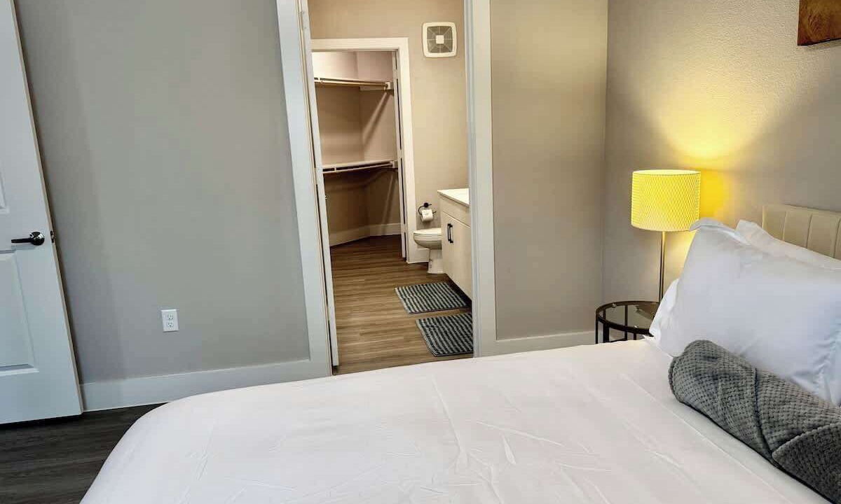 Photo of Bedroom in McNeil