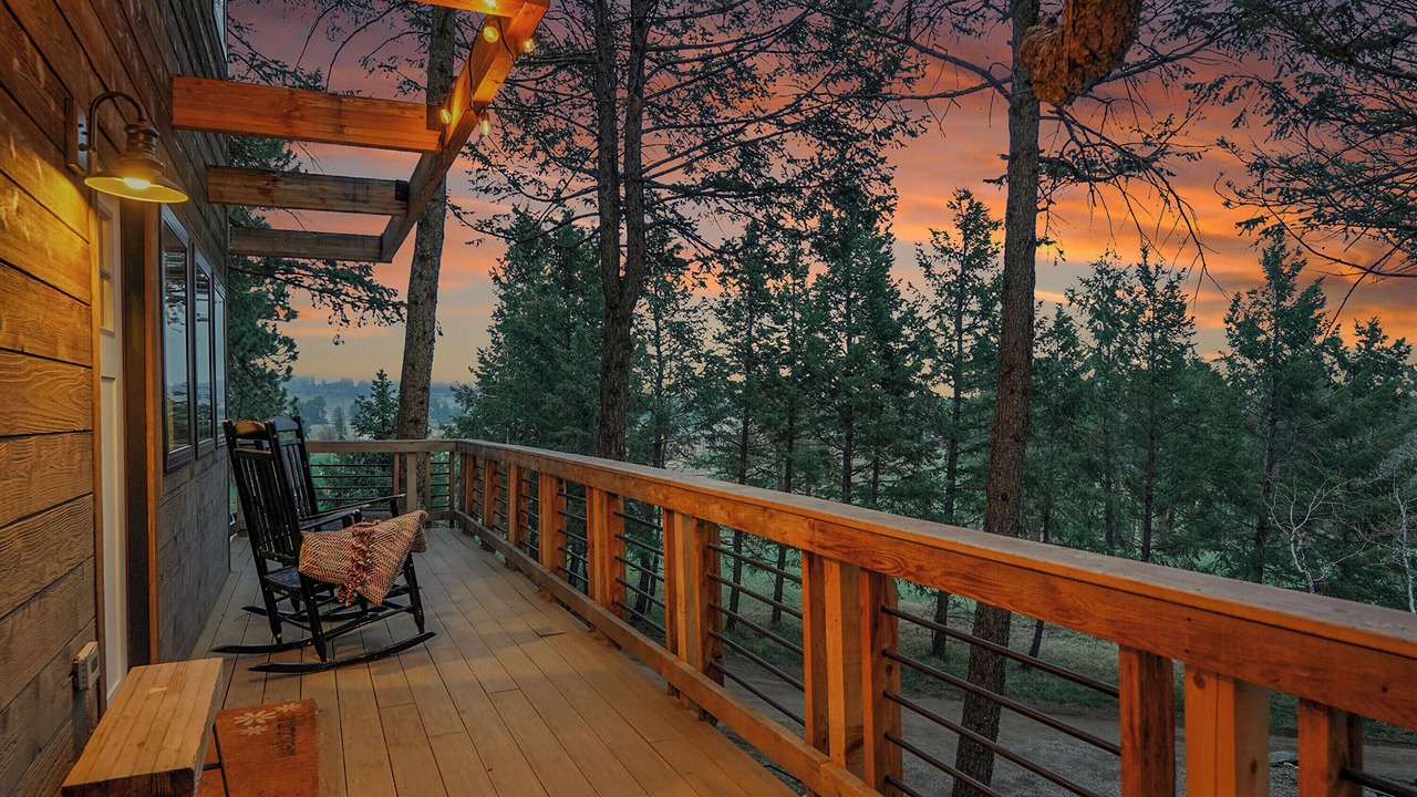 Photo of Patio Balcony in Indian Hills