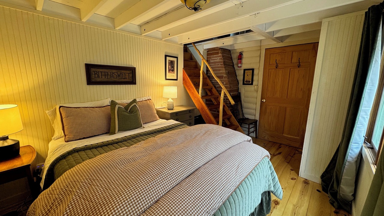 Photo of Bedroom in Allenspark