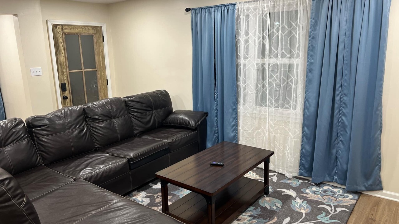 Photo of Livingroom in Ellendale