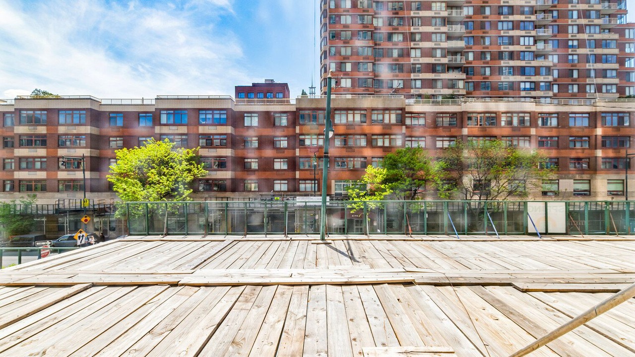 Photo of Outdoor in Hunters Point