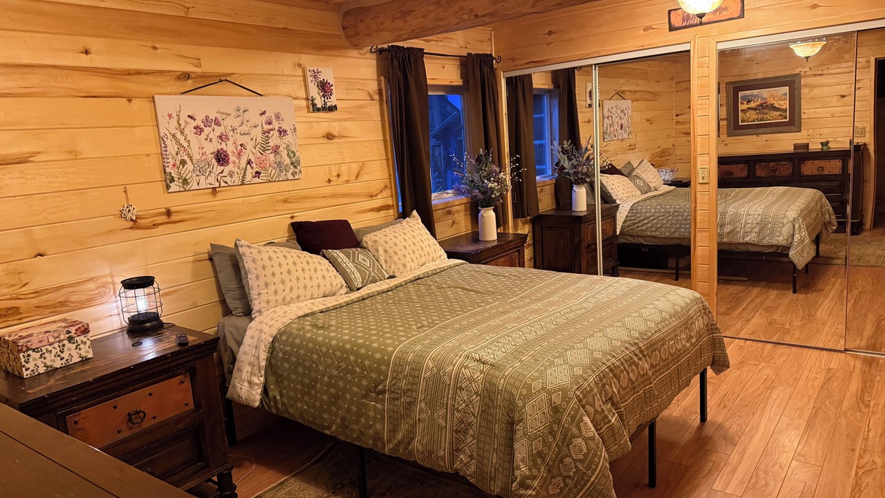 Photo of Bedroom in Bayfield