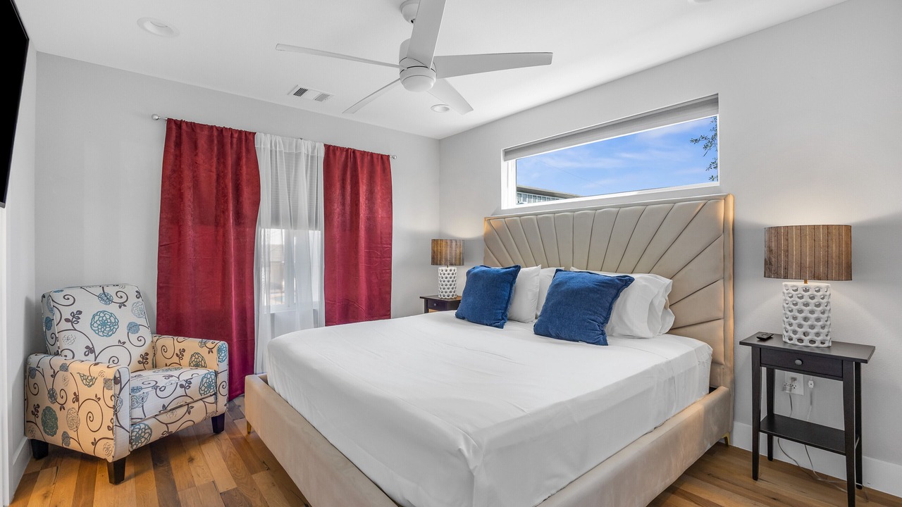 Photo of Bedroom in University Hills and Windsor Park