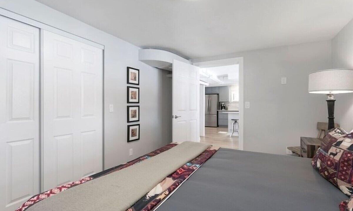 Photo of Bedroom in Edwards