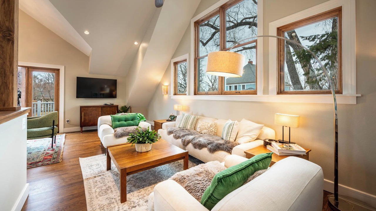 Photo of Livingroom in Old North End