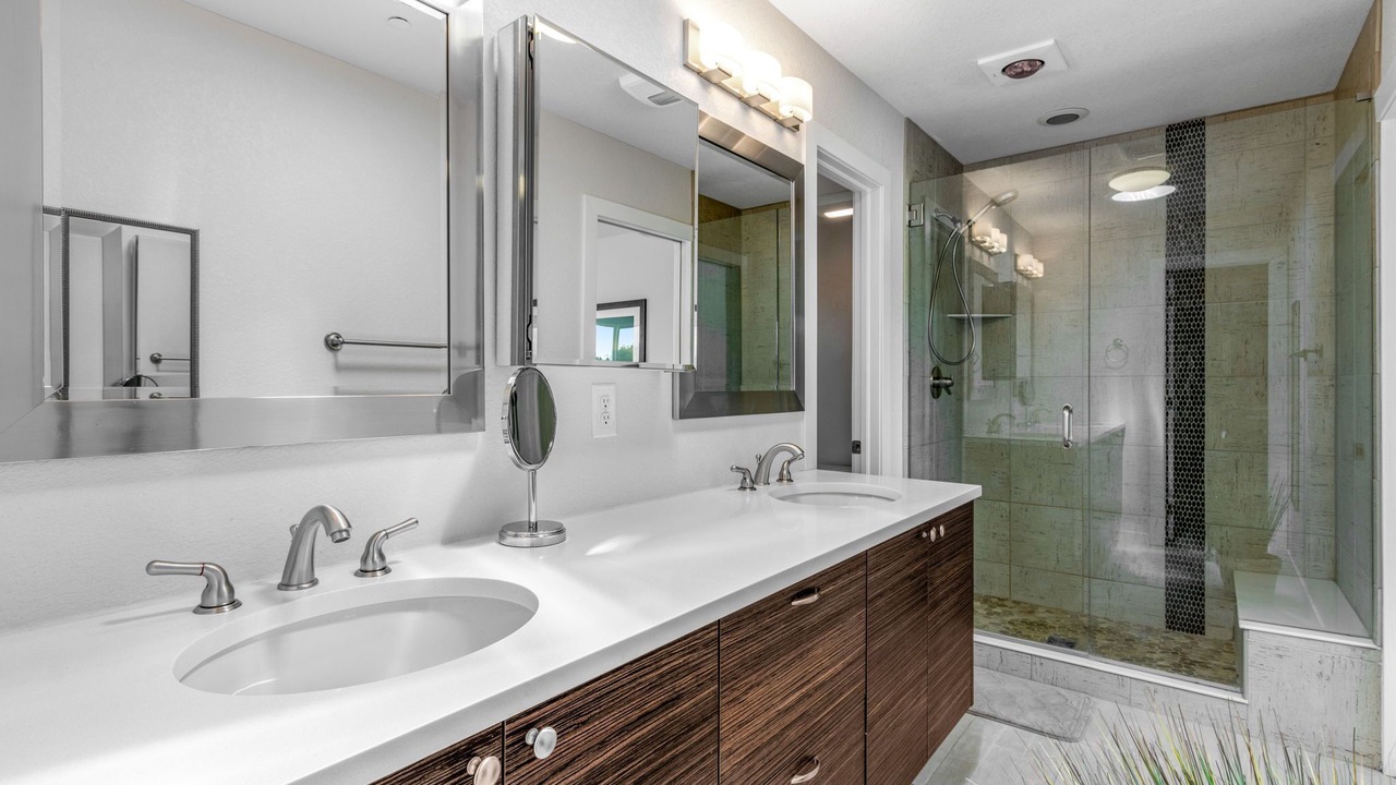 Photo of Bathroom in Longmont