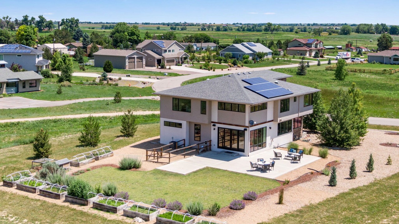 Photo of Outdoor in Longmont
