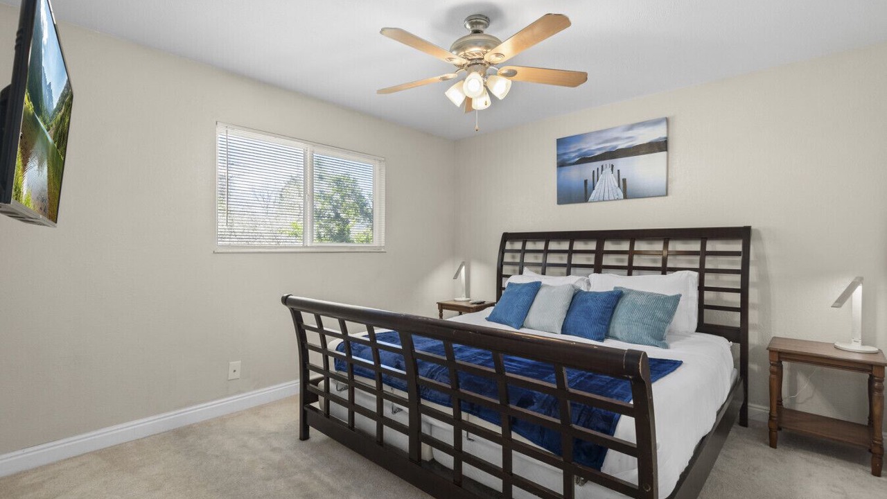 Photo of Bedroom in Castlewood