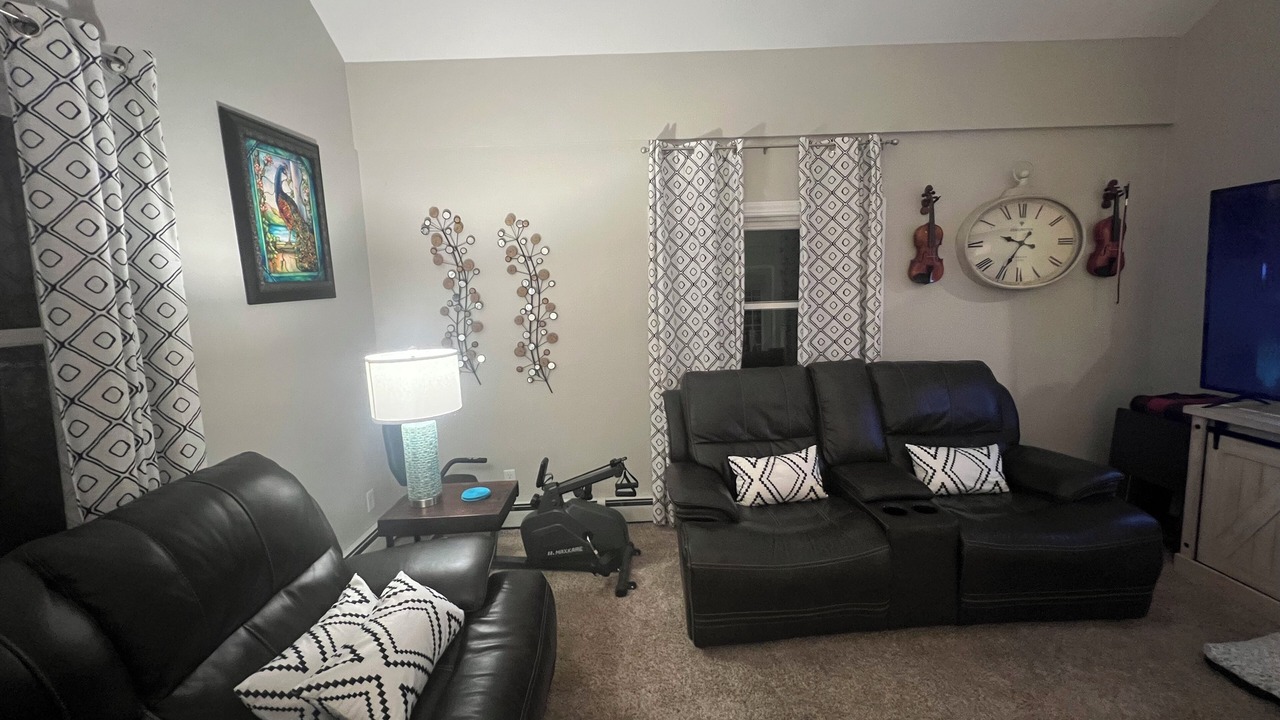 Photo of Livingroom in Frenchtown Township