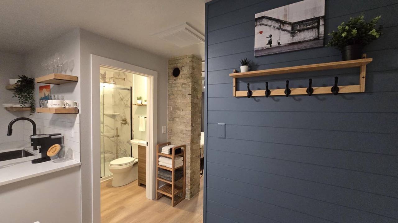Photo of Bathroom in Fifth Ward
