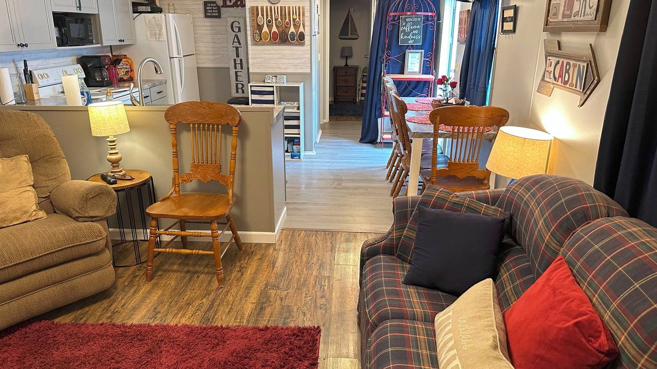 Photo of Livingroom in Almo
