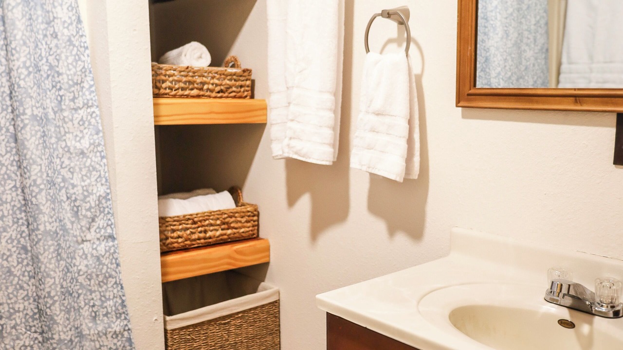 Photo of Bathroom in Eminence