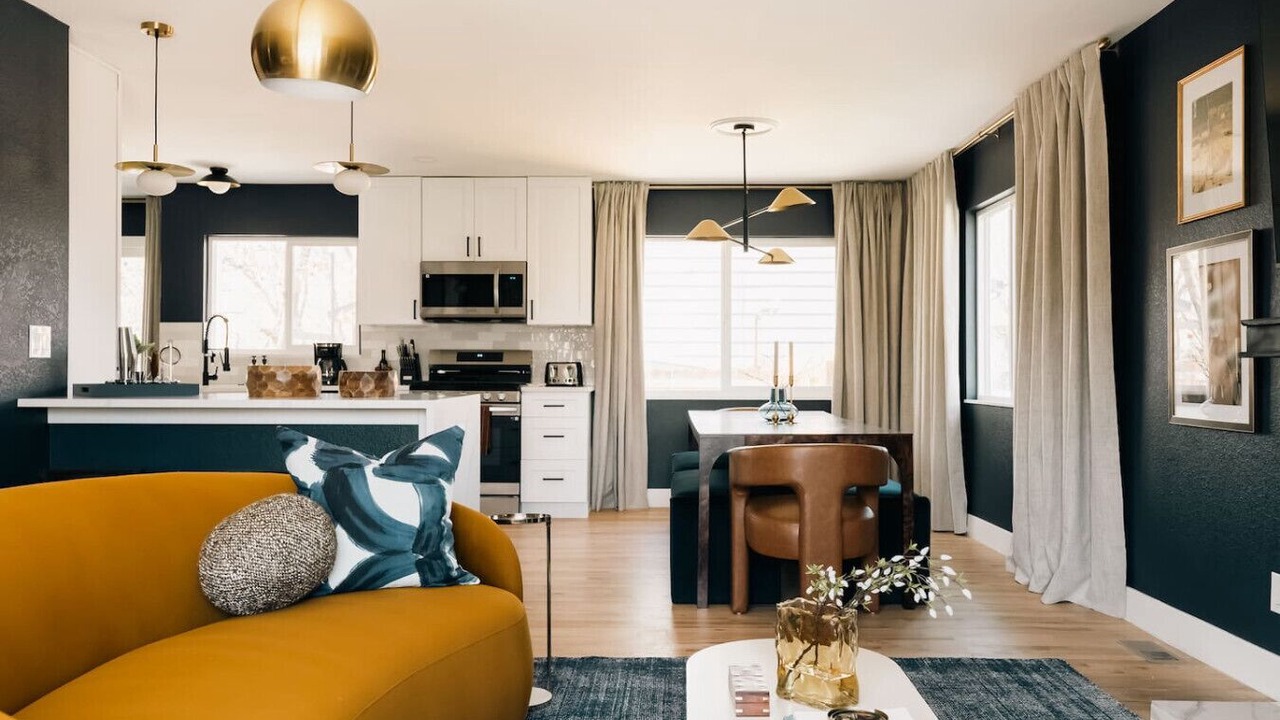 Photo of Livingroom in South Westminster