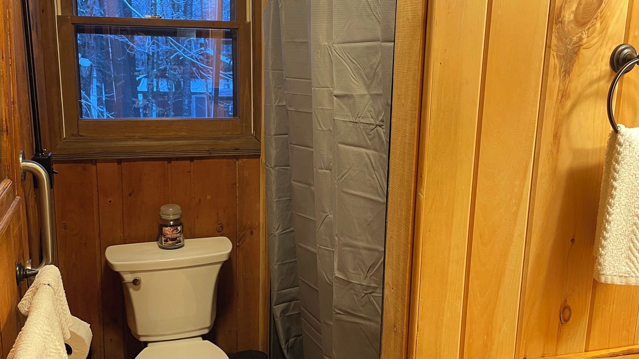 Photo of Bathroom in Woodgate