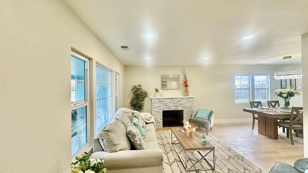 Photo of Livingroom in San Tomas