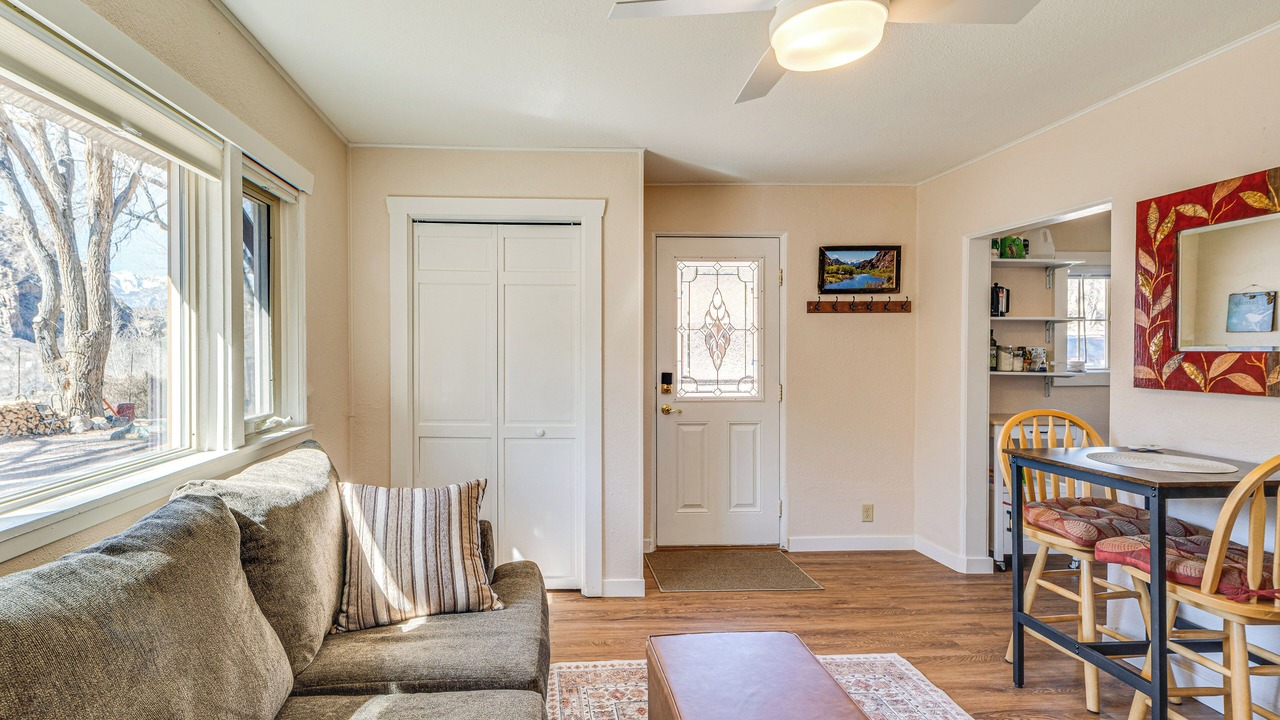 Photo of Livingroom in Cotopaxi