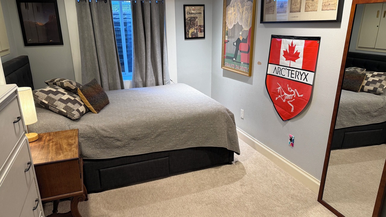 Photo of Bedroom in University