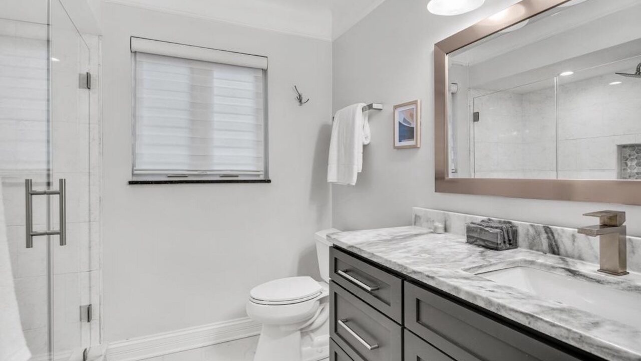 Photo of Bathroom in Ottawa Hills