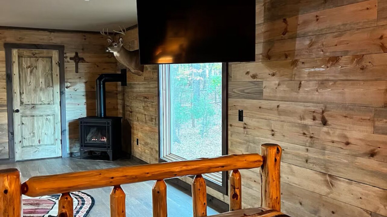 Photo of Bedroom in State Road
