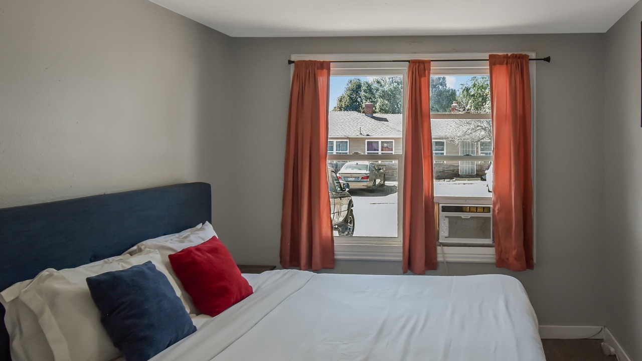 Photo of Bedroom in Dupont