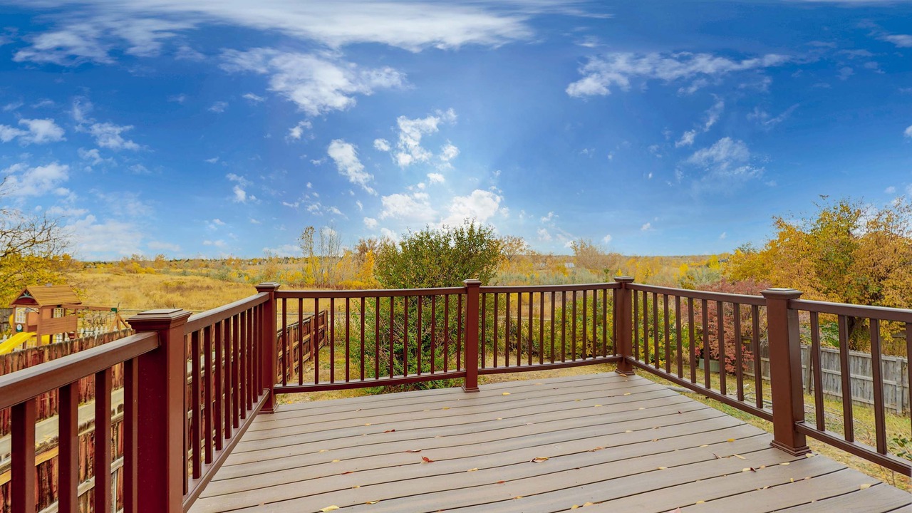 Photo of Patio Balcony in Prides Crossing