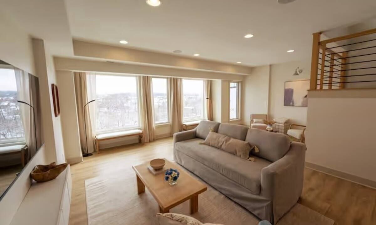 Photo of Livingroom in Covington
