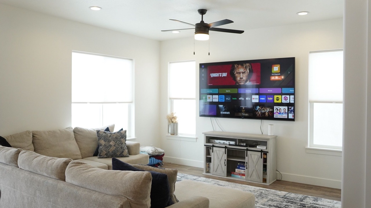 Photo of Livingroom in Utah County