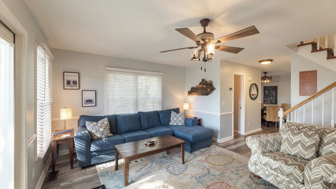 Photo of Livingroom in Grand Rivers