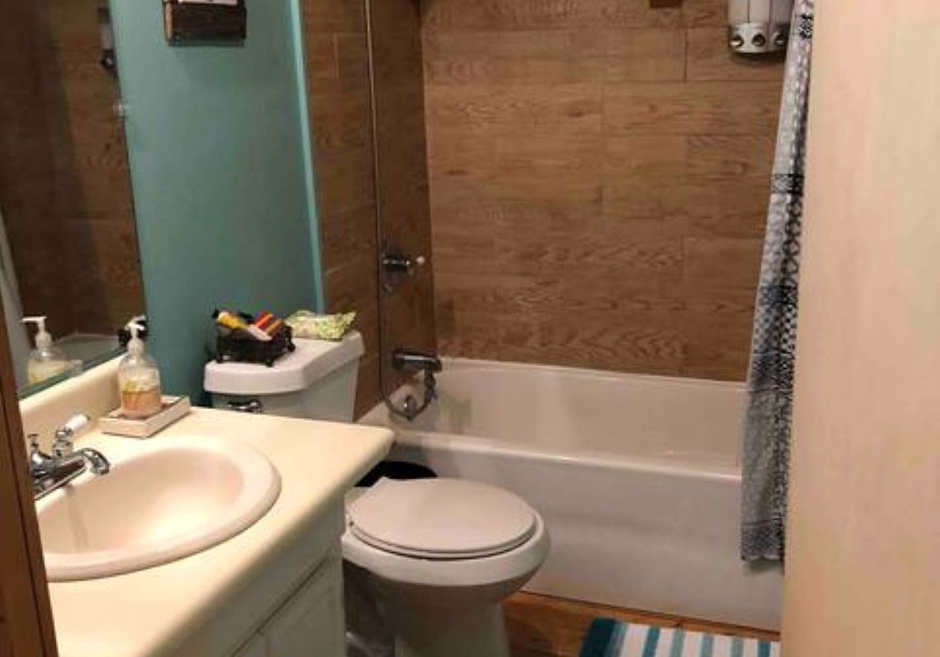 Photo of Bathroom in Dunlap