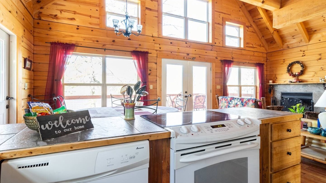 Photo of Kitchen in Dunlap