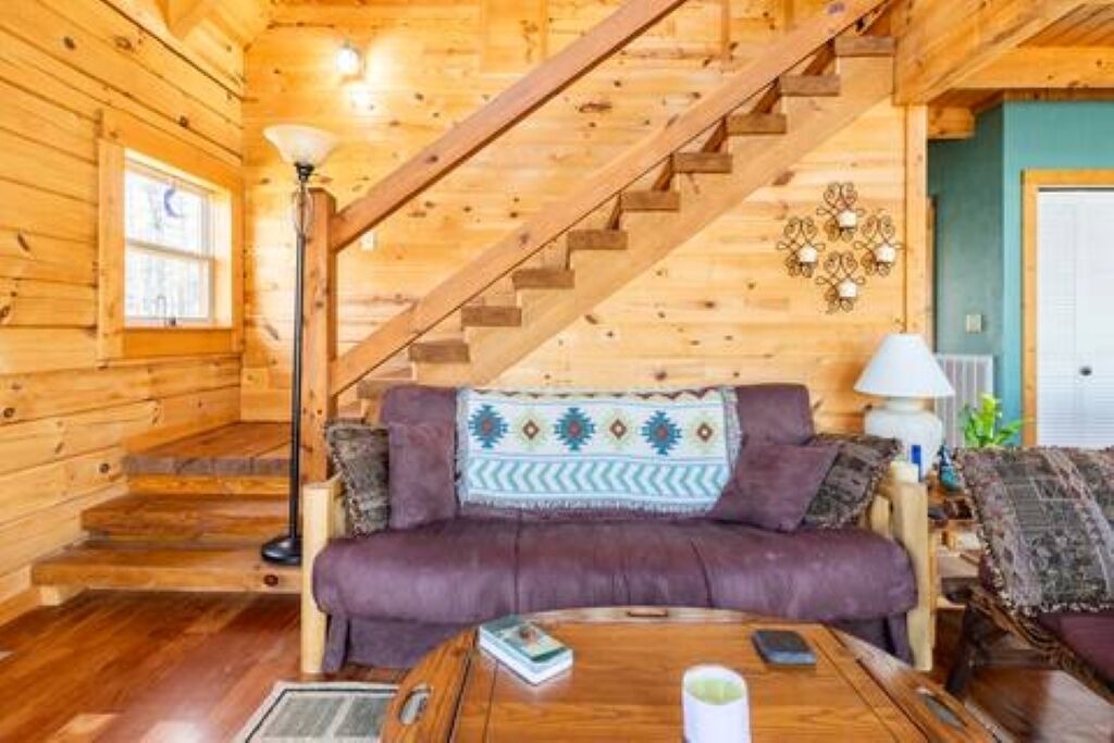 Photo of Livingroom in Dunlap