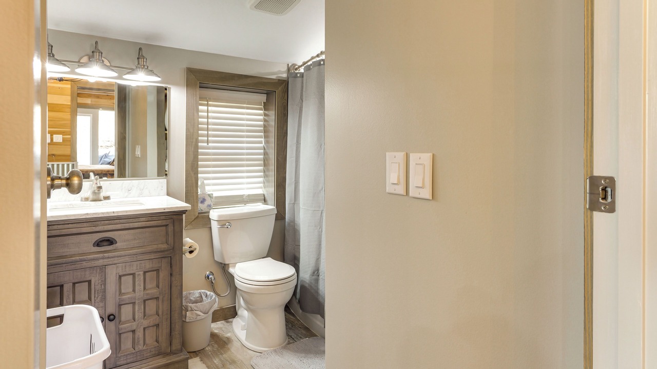 Photo of Bathroom in Baxter
