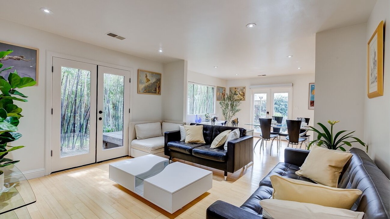 Photo of Livingroom in West San Jose