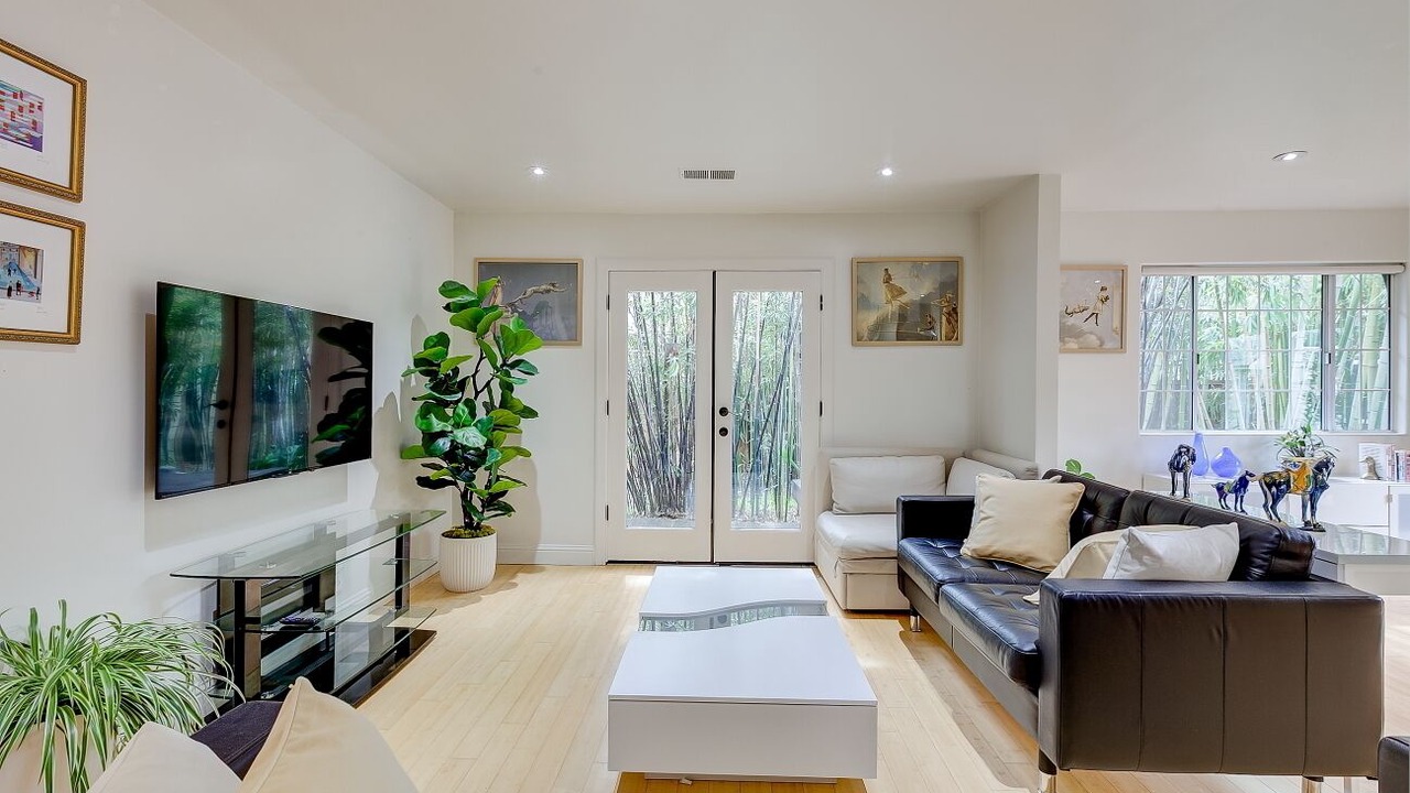 Photo of Livingroom in West San Jose