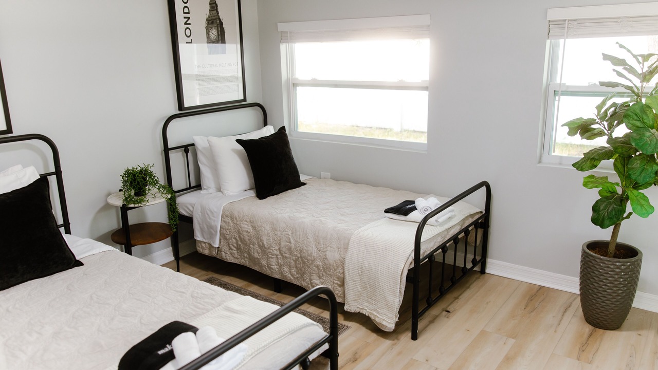 Photo of Bedroom in Sandalwood