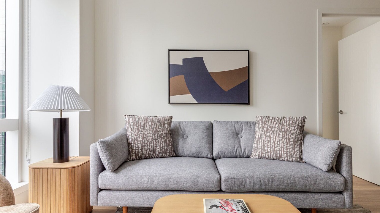 Photo of Livingroom in Hunters Point