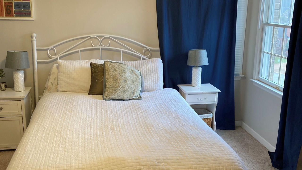 Photo of Bedroom in Brentwood