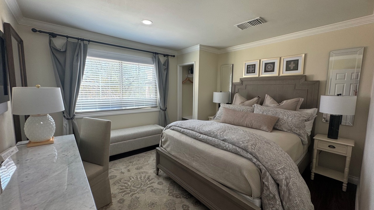 Photo of Bedroom in Escondido