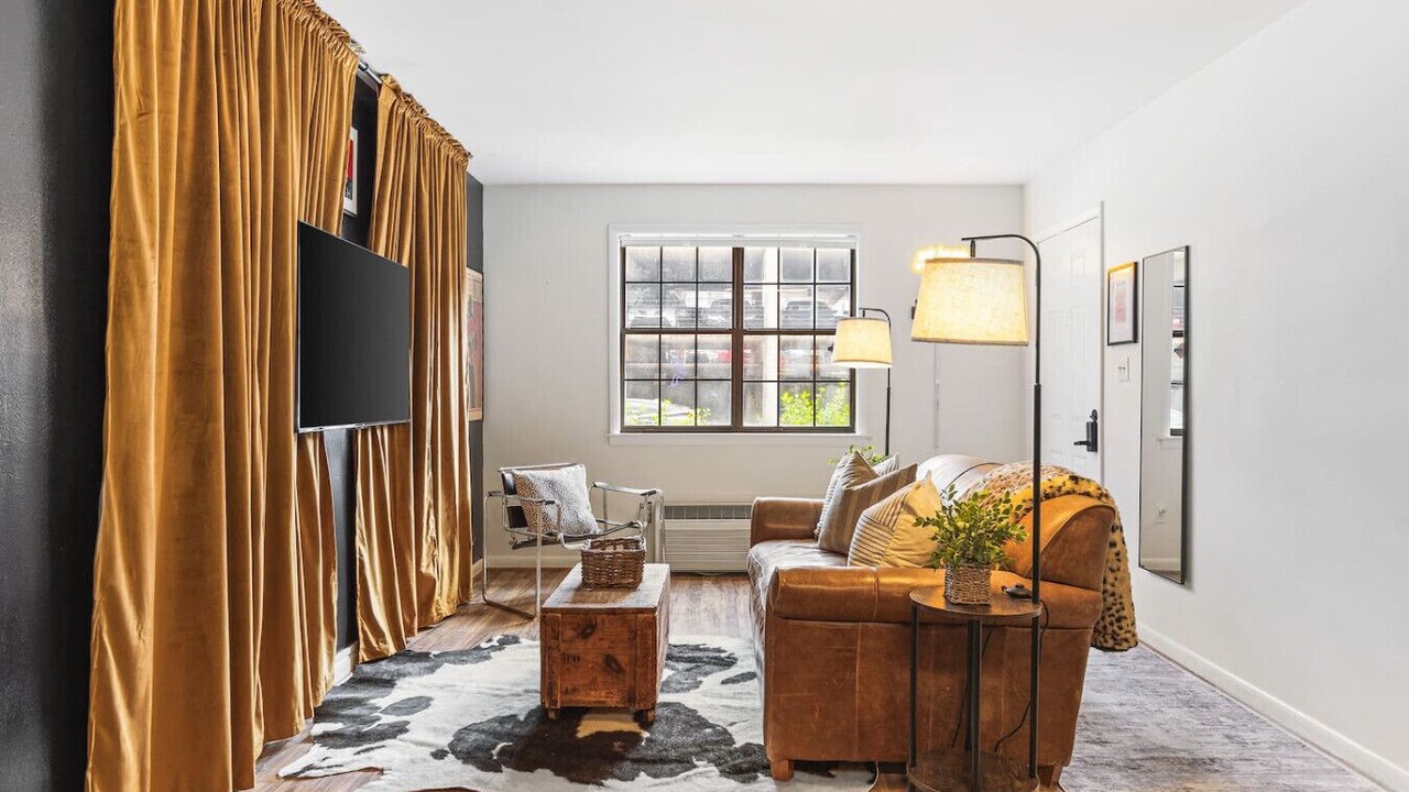 Photo of Bedroom in Music Row