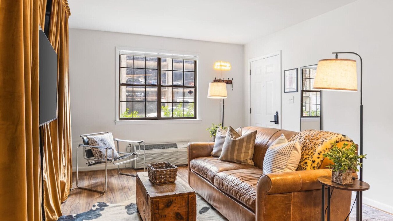 Photo of Bedroom in Music Row